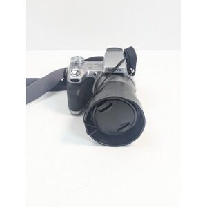 Sony Super Steady Cyber Shot DSC H1 5.1 MP Digital Camera